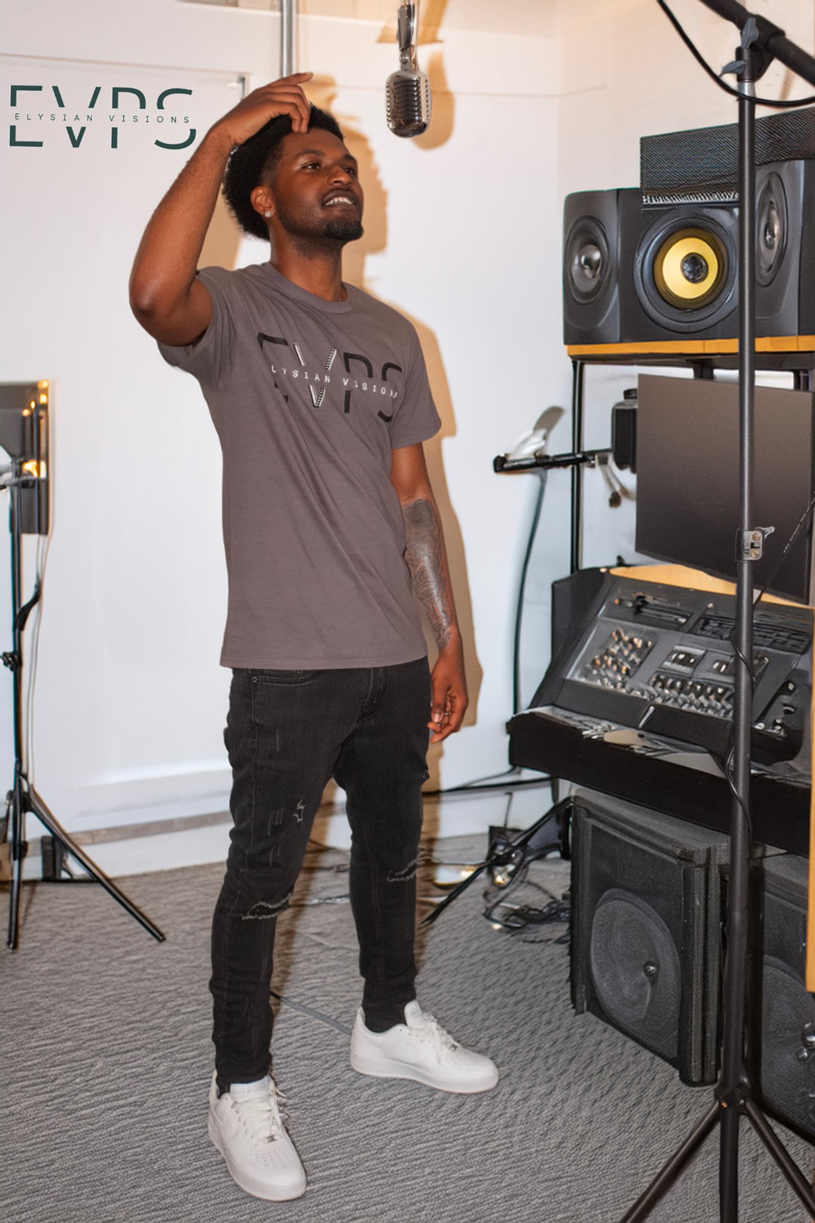 The White Room room at Elysian Visions Production Studios, Houston